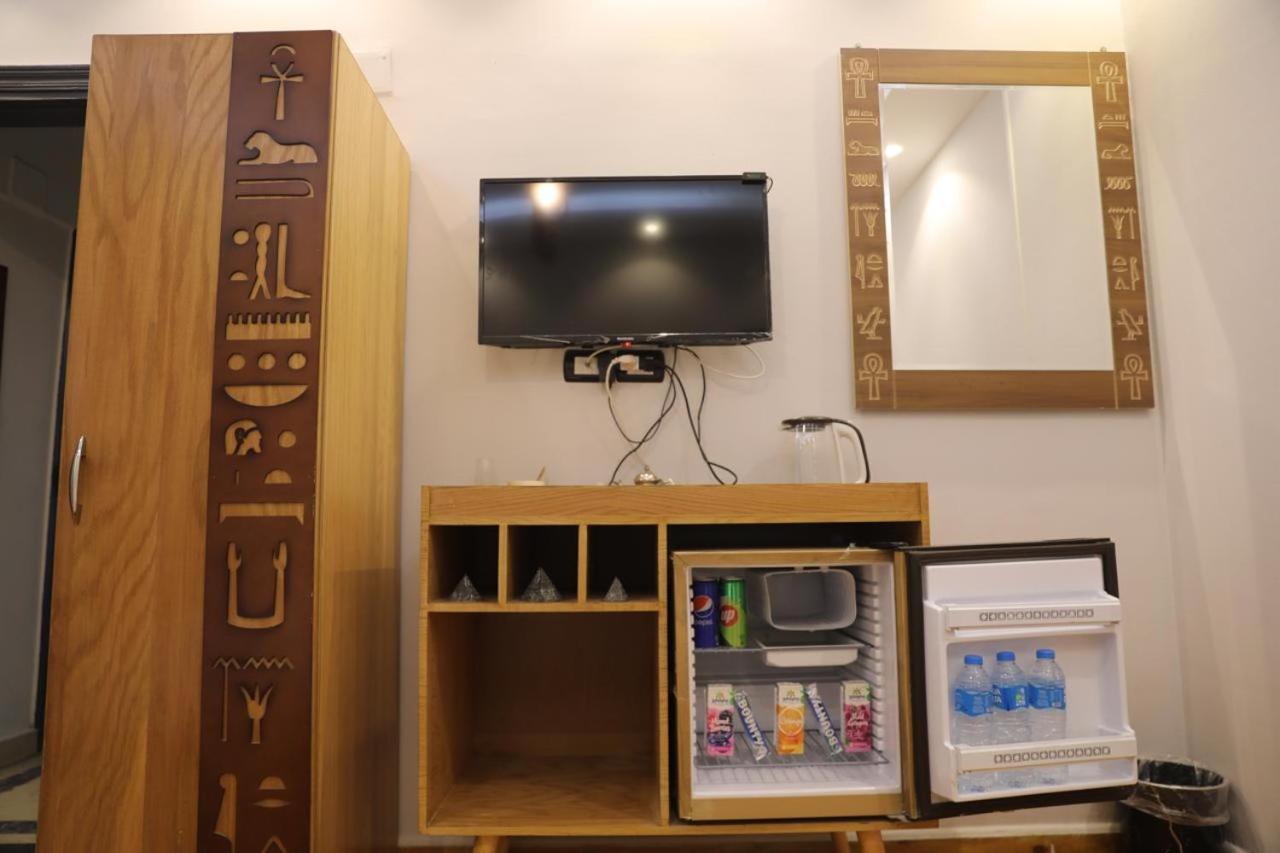 King Tout Hotel Pyramids View Kairo Exterior foto